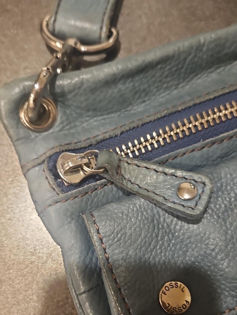 Fossil Blue Leather Crossbody Bag - Picture 4 of 8